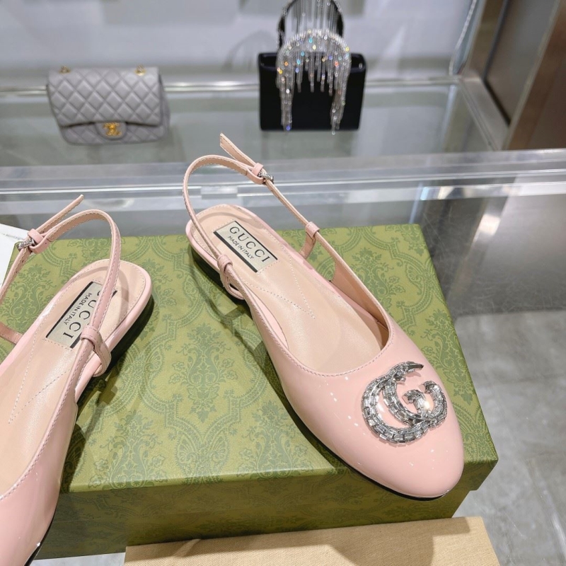 Gucci Flat Shoes